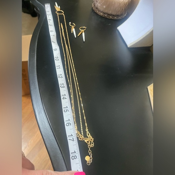 Stella & Dot Elegant Gold and Silver Pendant Necklace Set & Earrings - Picture 4 of 11